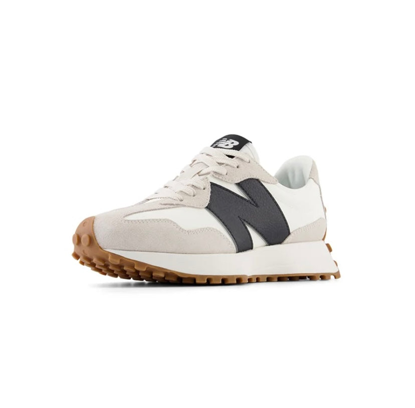 New Balance 327