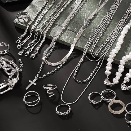 22 Jewellery